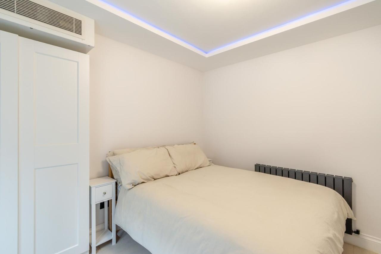 Apartmán Modern Garden Flat With Private Parking Londýn Exteriér fotografie